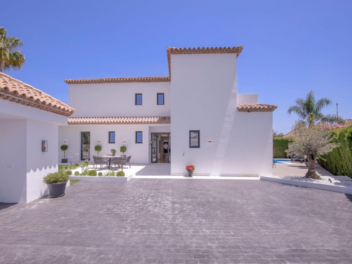 Vacation I Lina, Golf Valley, Private Heated Pool, Jacuzzi, Close To The Marina Marbellac