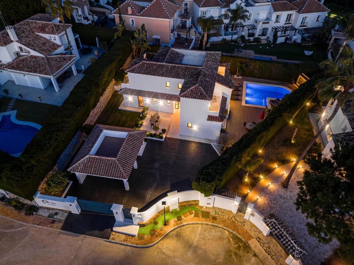 Villa Vacation I Lina, Golf Valley, Private Heated Pool, Jacuzzi, Close To The Marina Marbellac